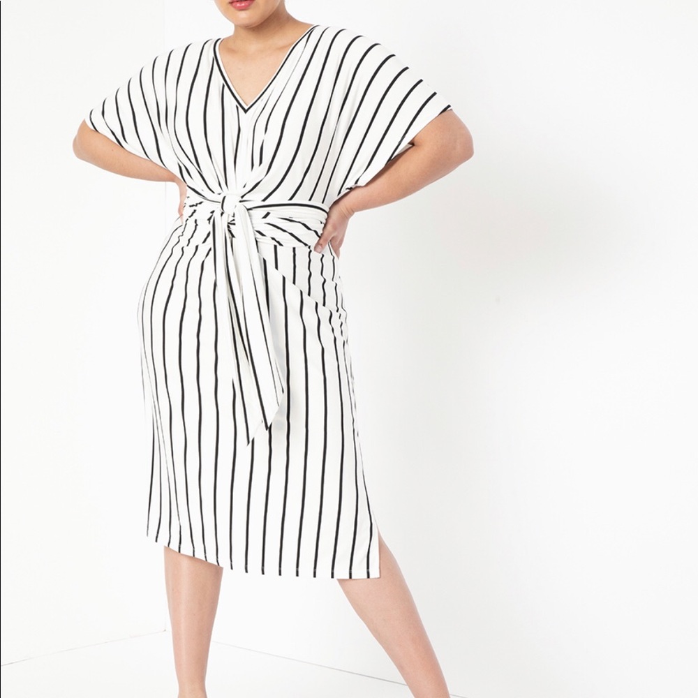 Eloquii wrap dress. So stylish NWT’s.